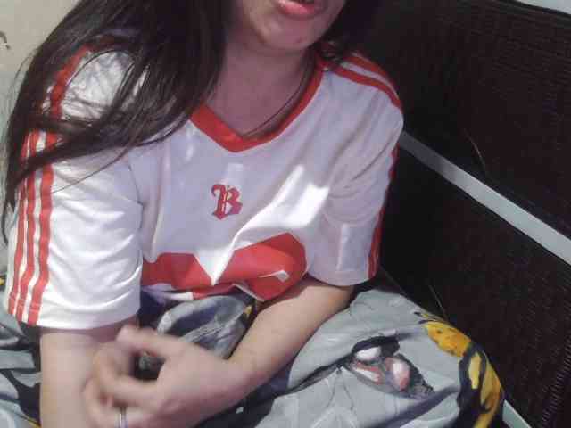 Cassiee webcam