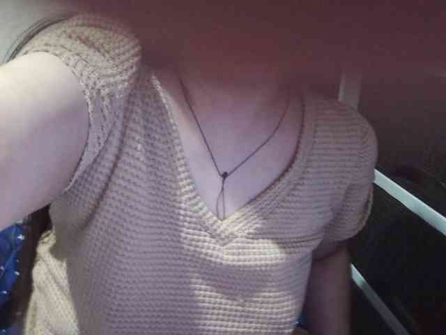 Cassiee webcam