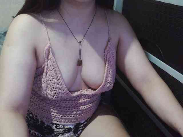 Cassiee webcam