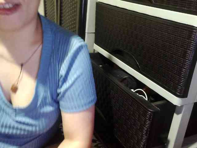 Cassiee webcam