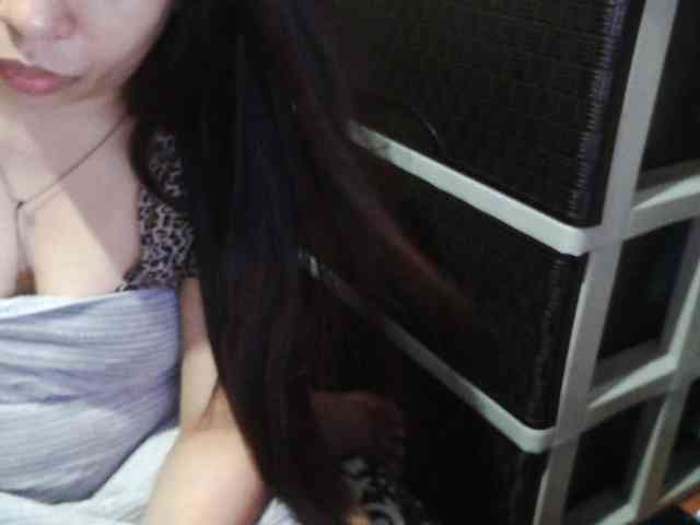 Cassiee webcam
