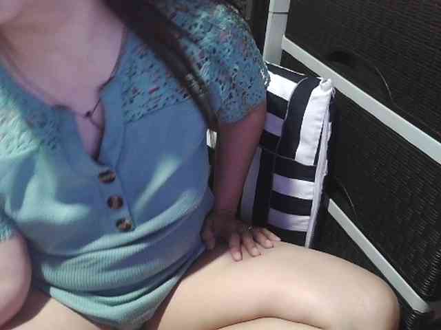 Cassiee webcam