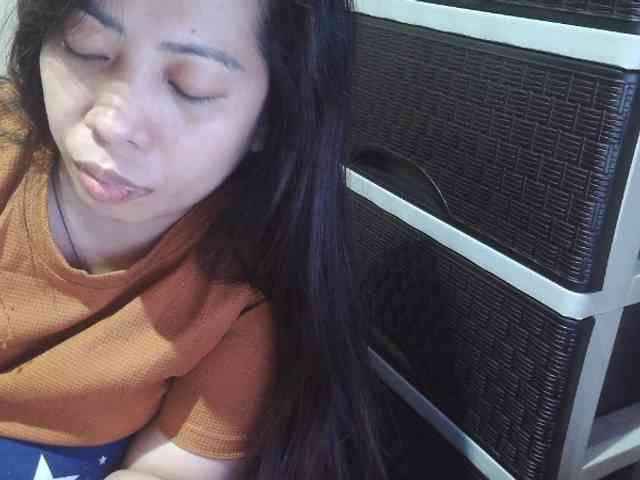 Cassiee webcam