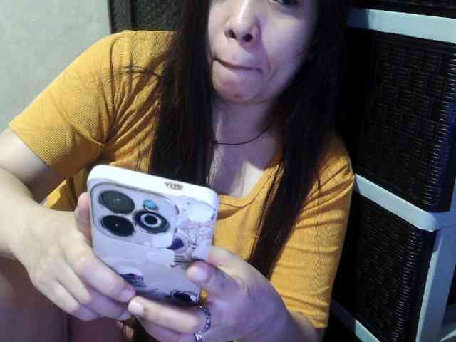 Cassiee webcam