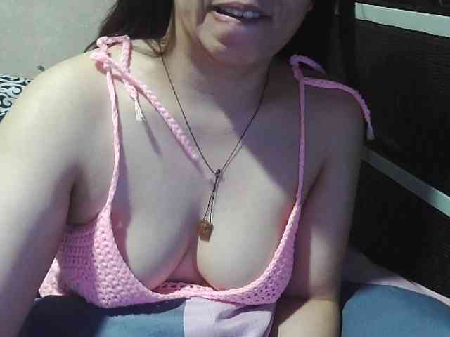 Cassiee webcam