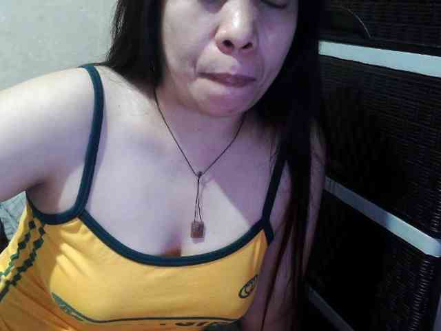 Cassiee webcam