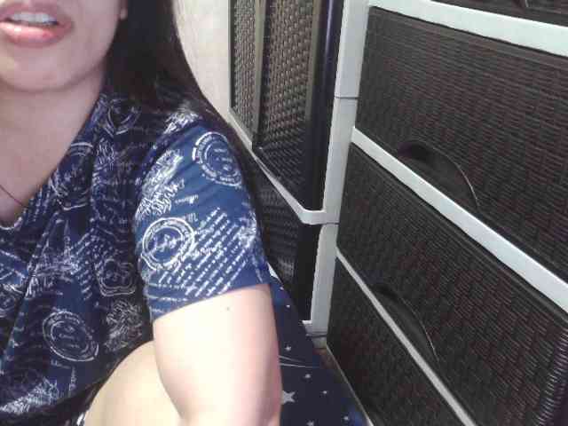 Cassiee webcam