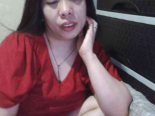 Cassiee webcam