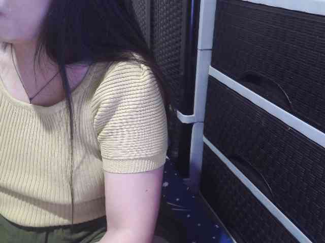Cassiee webcam