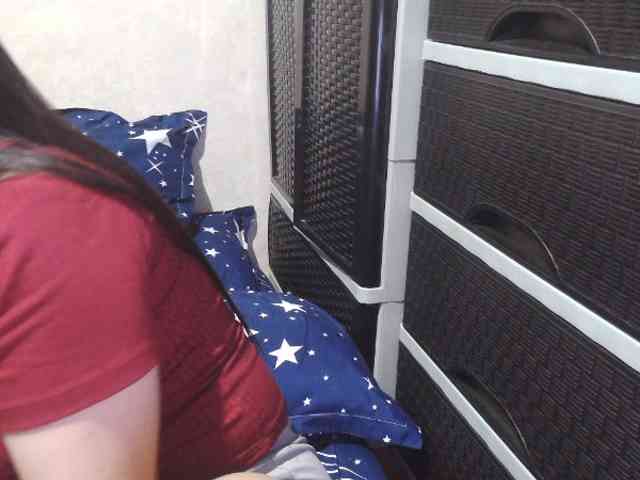 Cassiee webcam