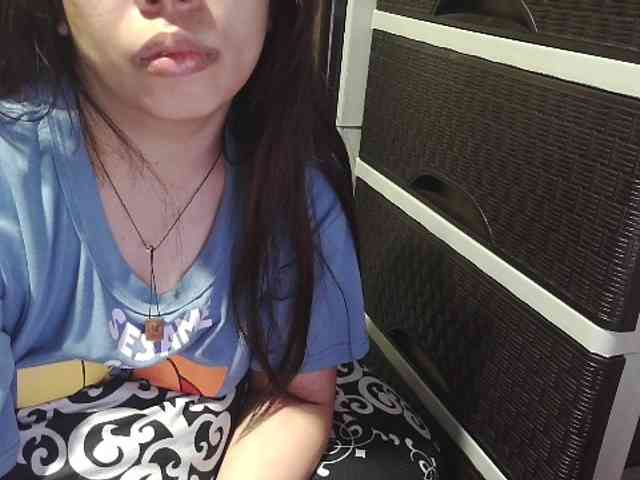 Cassiee webcam