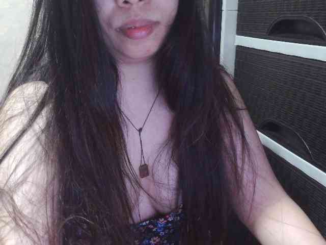Cassiee webcam
