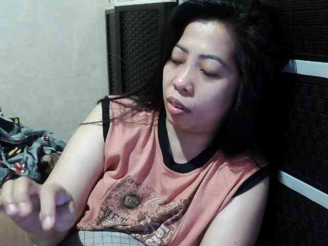 Cassiee webcam