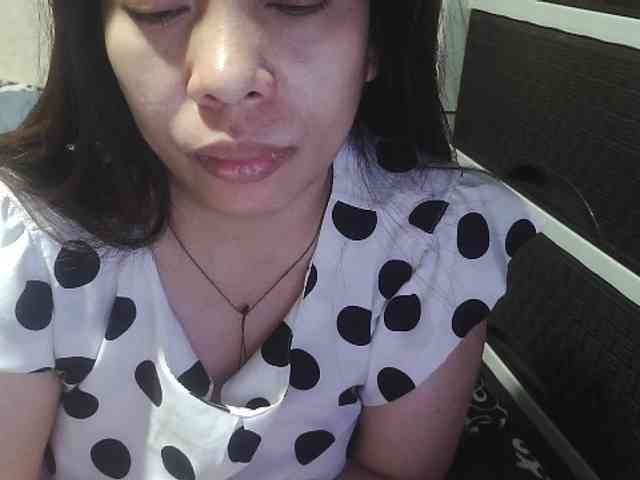 Cassiee webcam