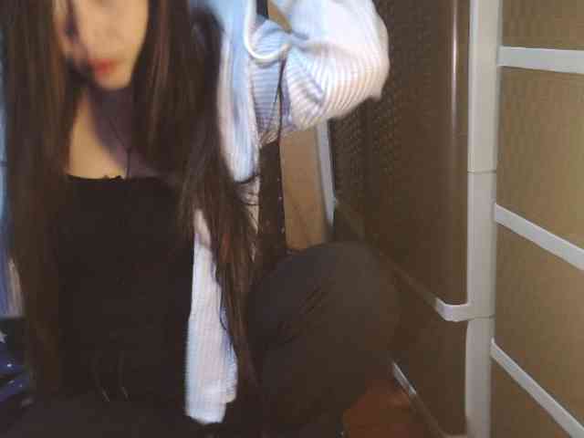Cassiee webcam