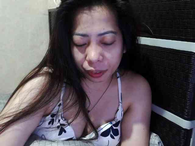 Cassiee webcam