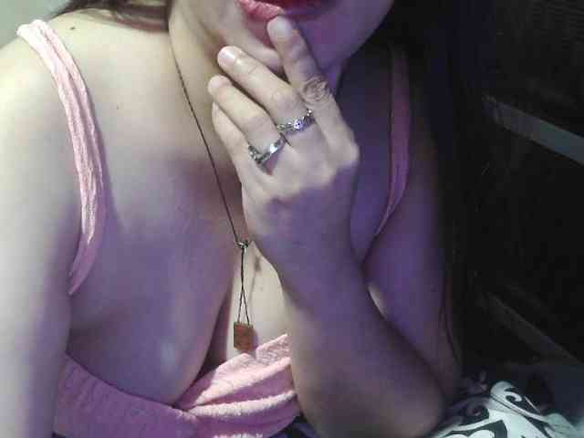 Kazzandra webcam