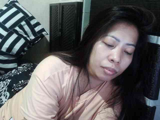 Cassiee webcam