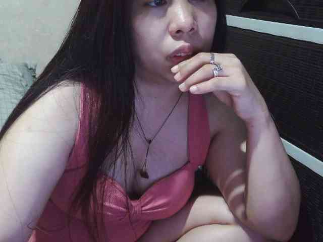 Cassiee webcam
