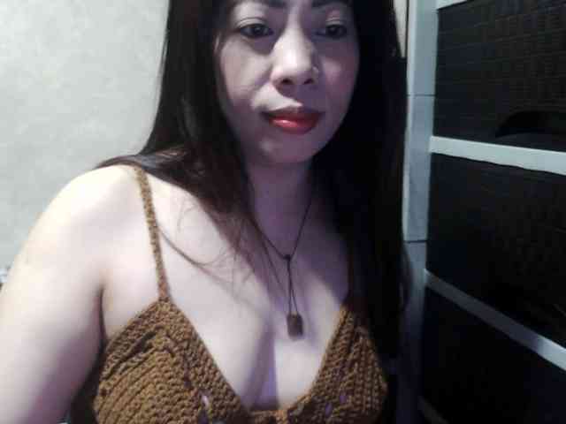Cassiee webcam