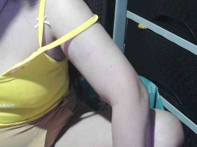 Kazzandra webcam