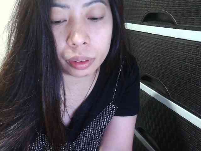 Cassiee webcam