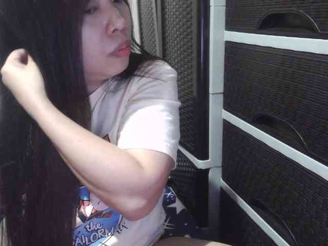 Cassiee webcam