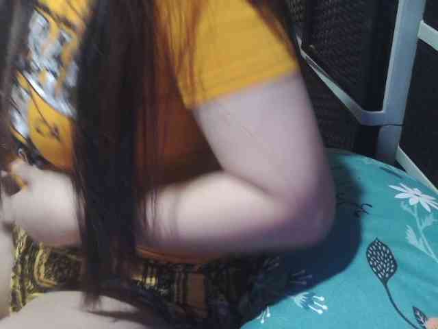 Cassiee webcam