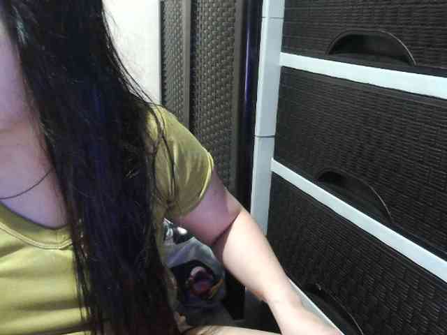 Cassiee webcam