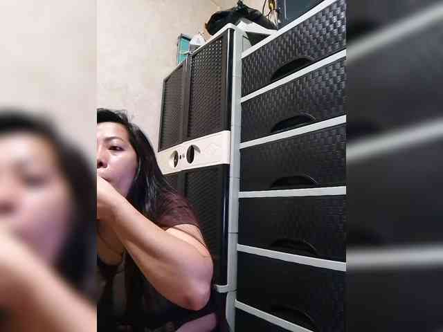 Cassiee webcam