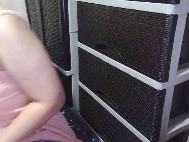 Cassiee webcam