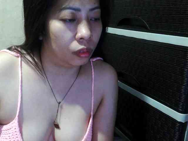 Cassiee webcam