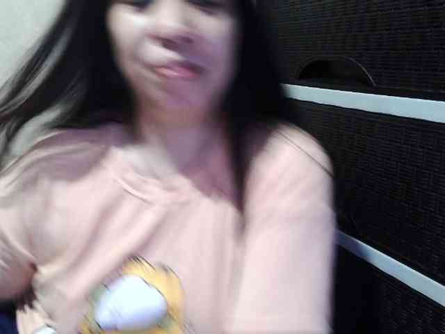 Cassiee webcam