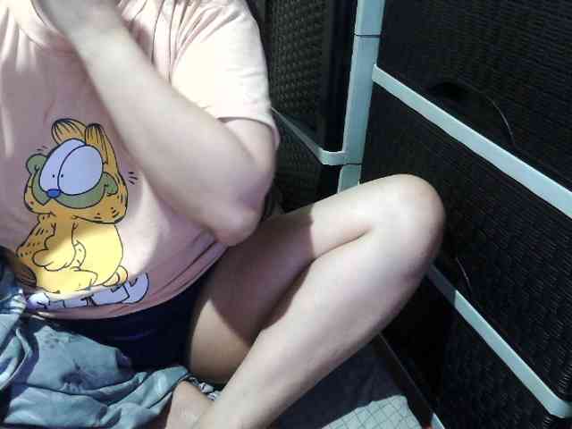 Cassiee webcam