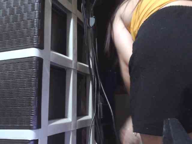 Cassiee webcam