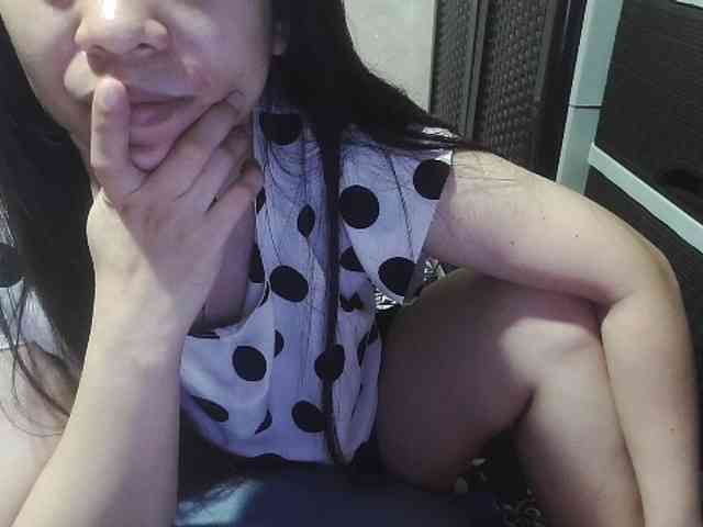 Cassiee webcam