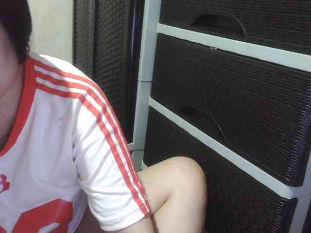 Cassiee webcam