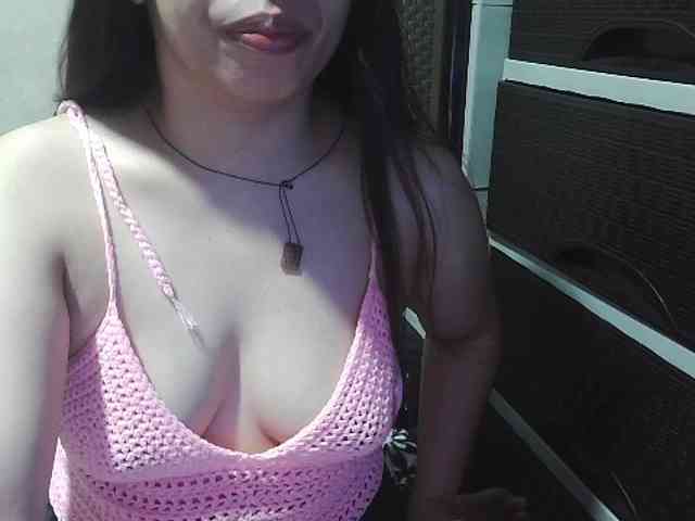 Cassiee webcam