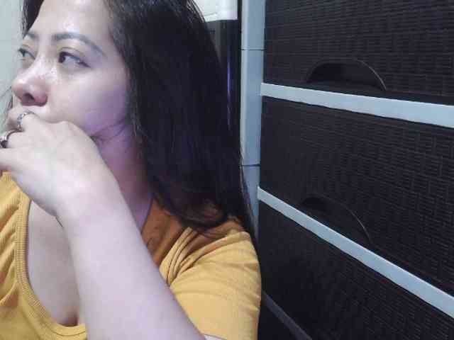 Cassiee webcam