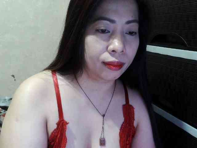 Cassiee's cam show statistics and live stream