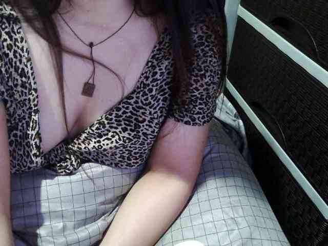 Cassiee webcam