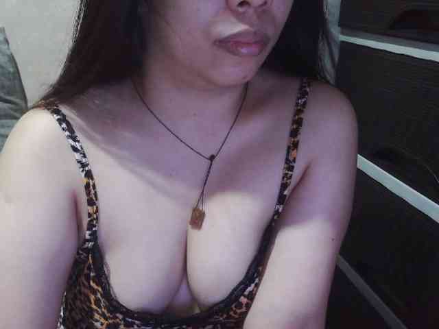Cassiee webcam