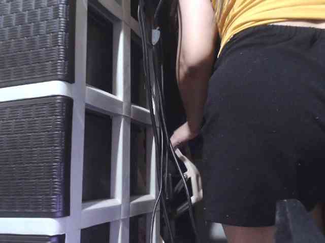 Cassiee webcam