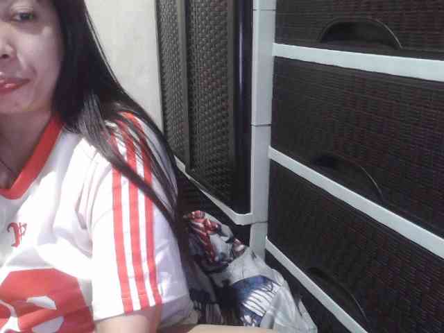 Cassiee webcam
