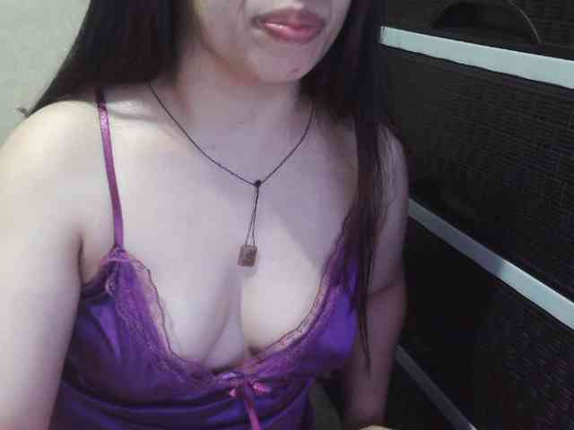 Cassiee webcam