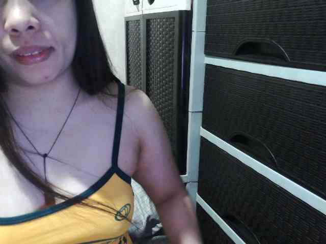 Cassiee webcam