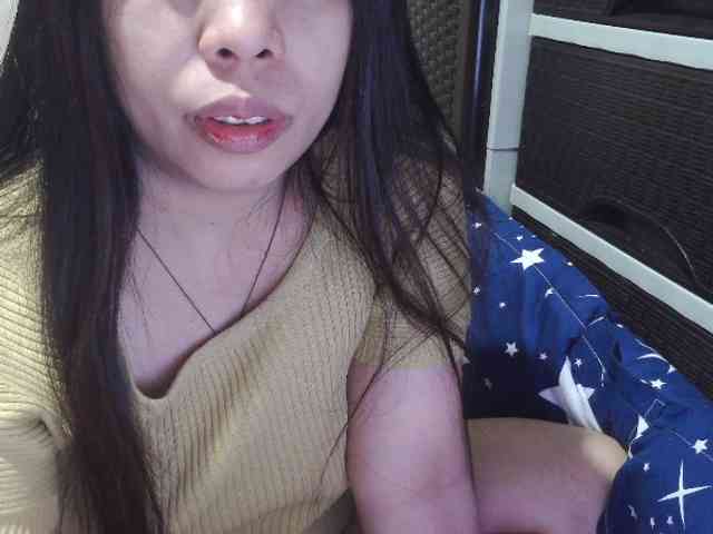 Cassiee webcam