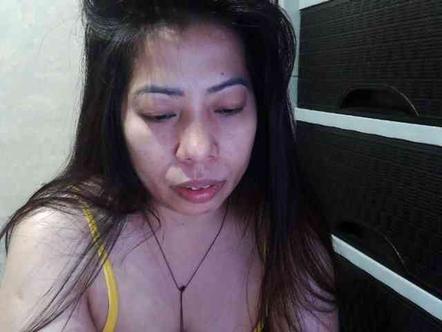 Cassiee webcam