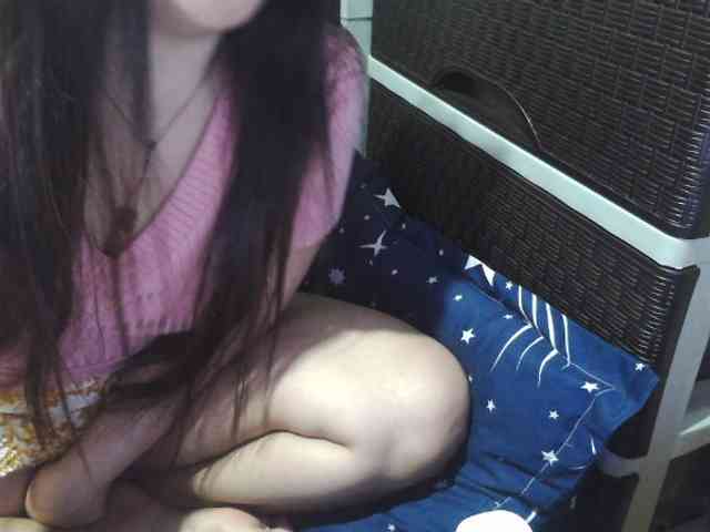 Cassiee webcam