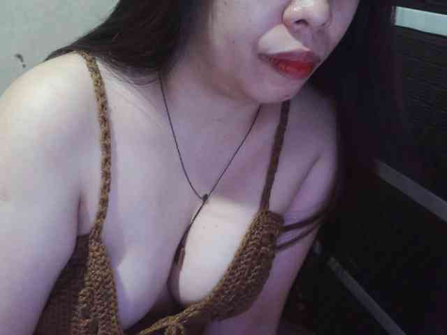 Cassiee webcam